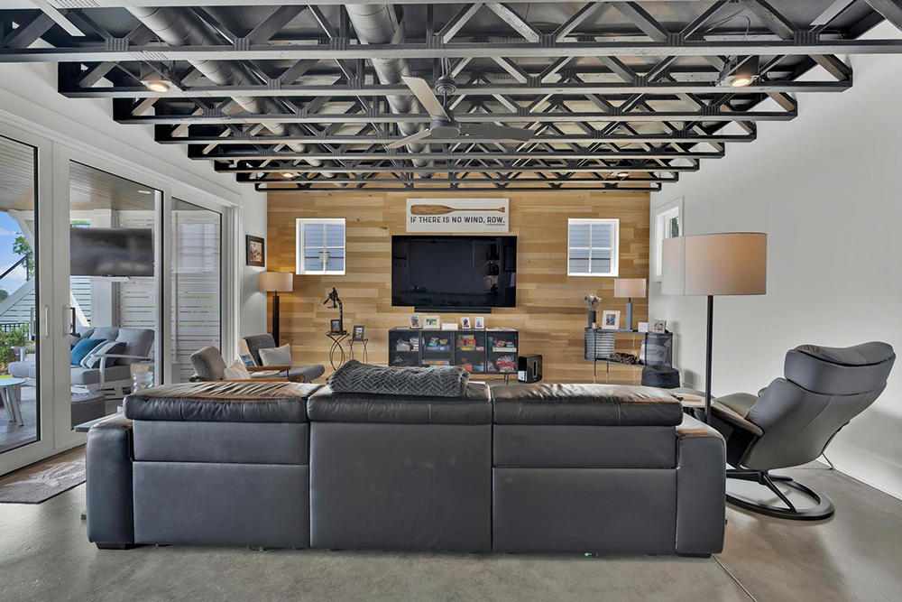 24 Waterfront Interior