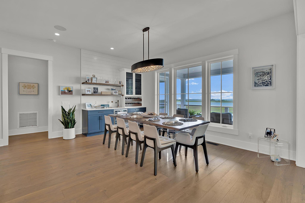 24 Waterfront Kitchen