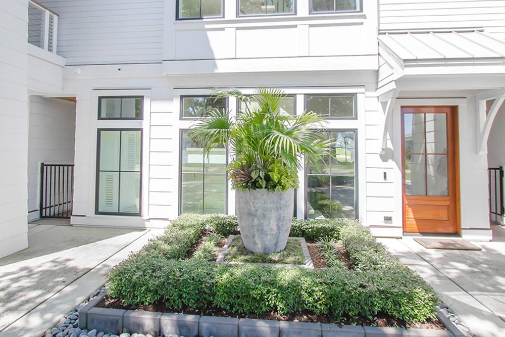Figure Eight Courtyard